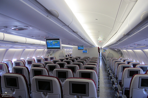 طائرة الخطوط السعودية boeing 777-300