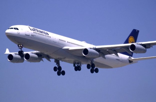 Lufthansa-Airlines_Aircraft_
